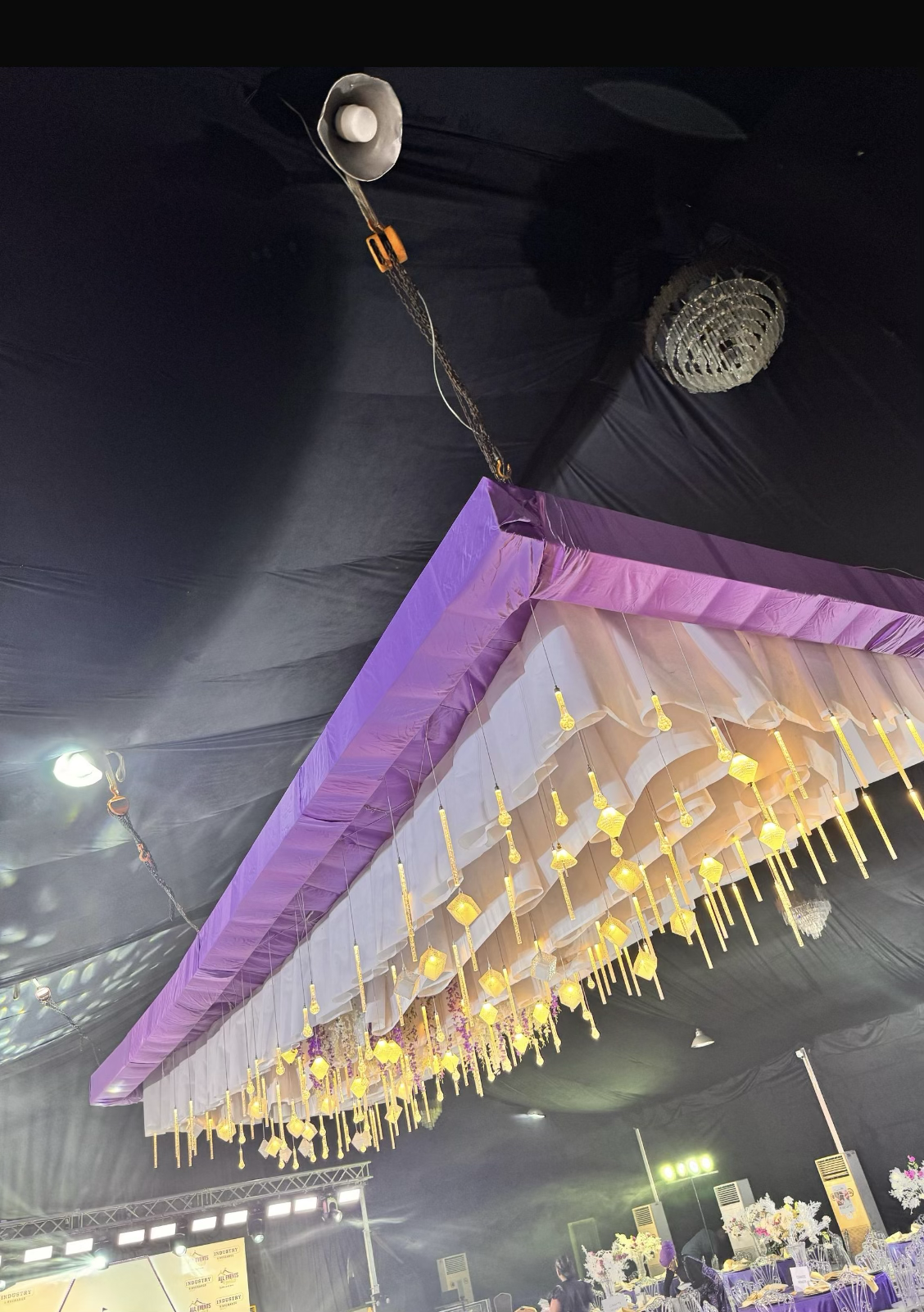 Ceiling installation Gallery Image